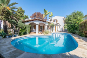 Villa Estrelitzia